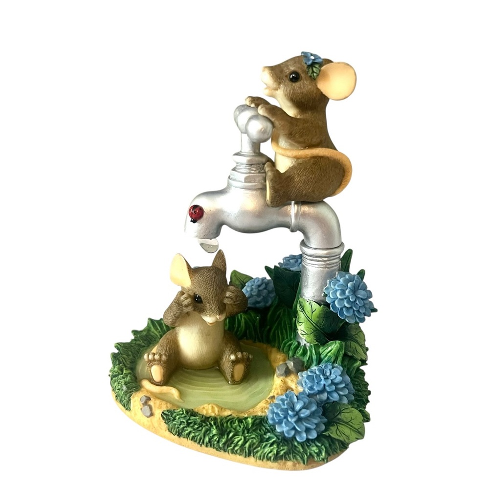 Charming Tails “Showered With Friendship” Figurine – Fitz & Floyd – Dean Griff